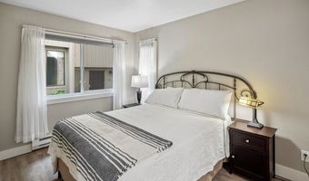 989 Tahoe Blvd 84, Incline Village, NV 89451