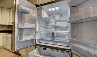 801 N PITT St N #1206, Alexandria, VA 22314