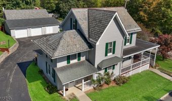 3 Smith St, Andover, NJ 07821