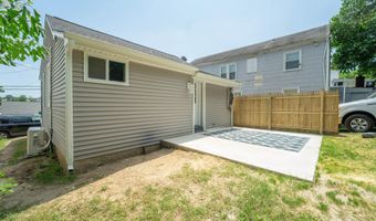 16 PAROLE St, Annapolis, MD 21401