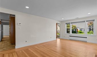 65 Howland Rd, Cranston, RI 02910