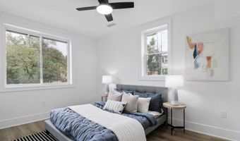 2524 41ST St NW 1, Washington, DC 20007