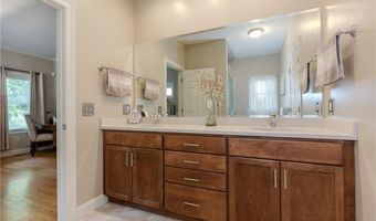 160 Allegra Ln, North Kingstown, RI 02852