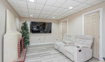 2256 RITTENHOUSE Sq, Bensalem, PA 19020