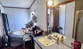 502 North St, Bayard, NM 88023
