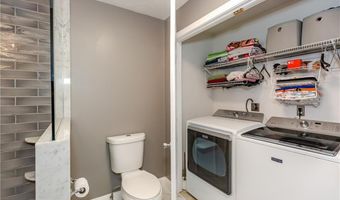 18 Willis St 18, Cranston, RI 02910