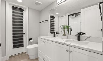 200 ALPINE St, Altamonte Springs, FL 32701