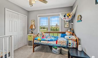 3673 Stewart Farm Rd, Wamego, KS 66547