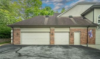 639 Wood Fern Dr, Ballwin, MO 63021