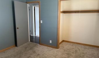 803 Plum St, Atlantic, IA 50022