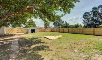 1010 13th St, Abernathy, TX 79311