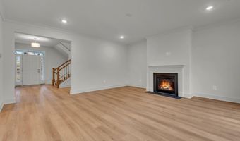 995 ARUNDEL Dr, Arnold, MD 21012