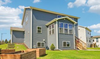 8 Liam Ct, Algonquin, IL 60102