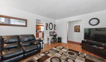 4 Marietta Dr, Albany, NY 12205
