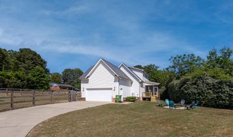 410 Raeford Rd, Angier, NC 27501