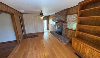 900 Rainbow Dr, Albany, KY 42602