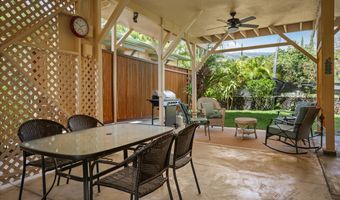 82-6289 KAHAULOA St, Captain Cook, HI 96704