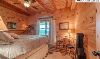 80 Dana Dr, Bakersville, NC 28705