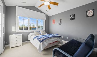 3031 Bayberry Rd, Ames, IA 50014