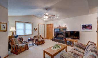 6602 Fairhaven Rd, Madison, WI 53719