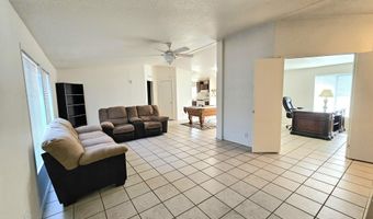 172 S Pima Ln, Benson, AZ 85602
