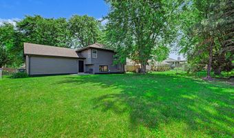 412 25th Ave SW, Altoona, IA 50009
