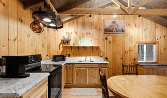 43-45 Elm St, Bristol, NH 03222