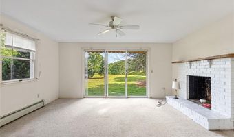 37 Beaumont St, East Providence, RI 02916