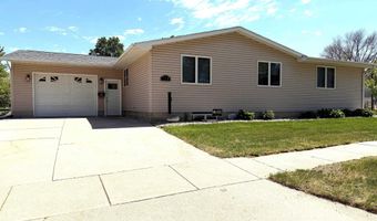 732 N Wooster St, Algona, IA 50511