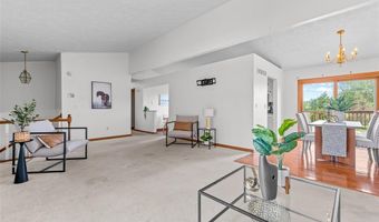 2718 Bryden, Alton, IL 62002