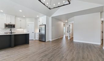 124 W 5th St, Arcadia, OK 73007