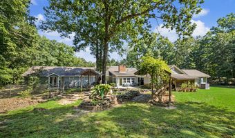 121 Peacock Rd, Barnesville, GA 30204