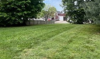 613 N 3rd St, Bardstown, KY 40004