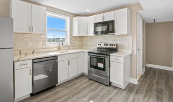 3022 E FAYETTE St A, Baltimore, MD 21224