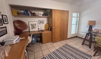 389 Kaelepulu Dr 1501, Kailua, HI 96734