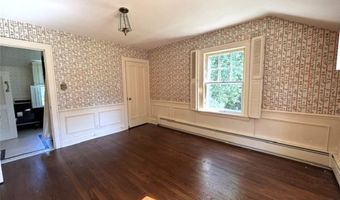 950 Merriman Rd, Akron, OH 44303