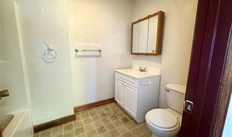 1155 Washington, Alton, IL 62002