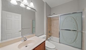 2086 Autumn Hill Dr, Ann Arbor, MI 48103