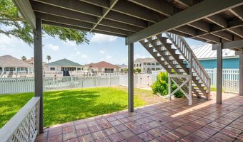 109 Tarpon Ct, Aransas Pass, TX 78336