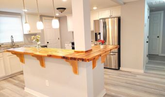 336 Brobston St, Baxley, GA 31513