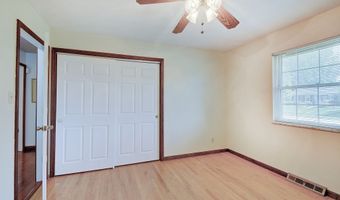 608 W Ralston Rd, Indianapolis, IN 46217