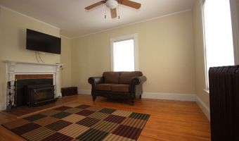 125 Grove St, Bangor, ME 04401