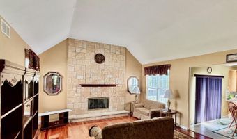 15 Hannah Lee Rd, Barnegat, NJ 08005