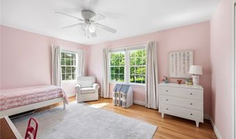 195 Shawnee Trl, Aurora, OH 44202