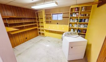 950 APACHE St, Cheyenne, WY 82009