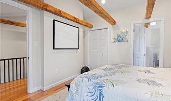 92 Franklin St, Bristol, RI 02809