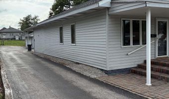 909 N Washington St, Bicknell, IN 47512