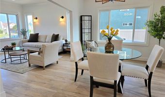 2022 W 75th St, Los Angeles, CA 90047