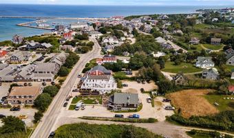 85 Ocean Ave, Block Island, RI 02807