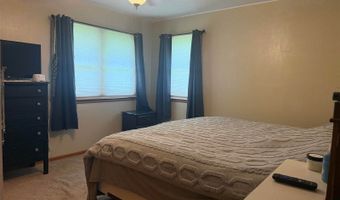 331 S 4th St, Akron, IA 51001